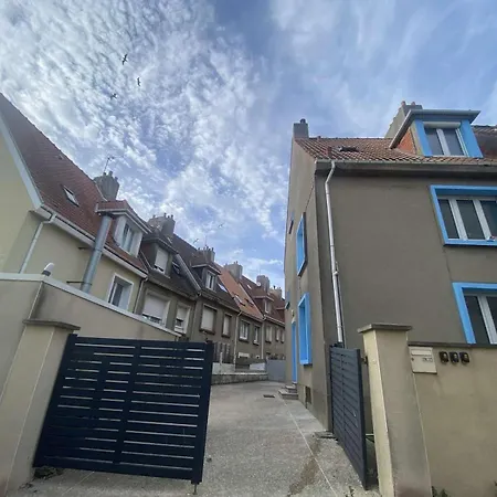 Apartamento Privée à 50 M De La Salle De Bain Et Cuisine Commune *