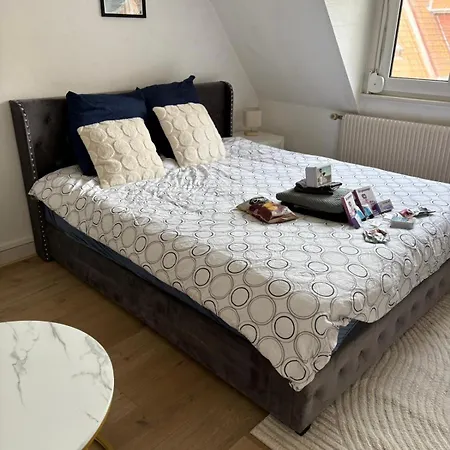 Privée à 50 M De La Salle De Bain Et Cuisine Commune